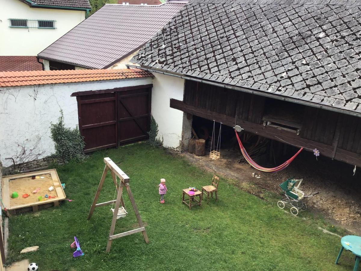 U Zivlu Bed & Breakfast Brlohy Eksteriør bilde
